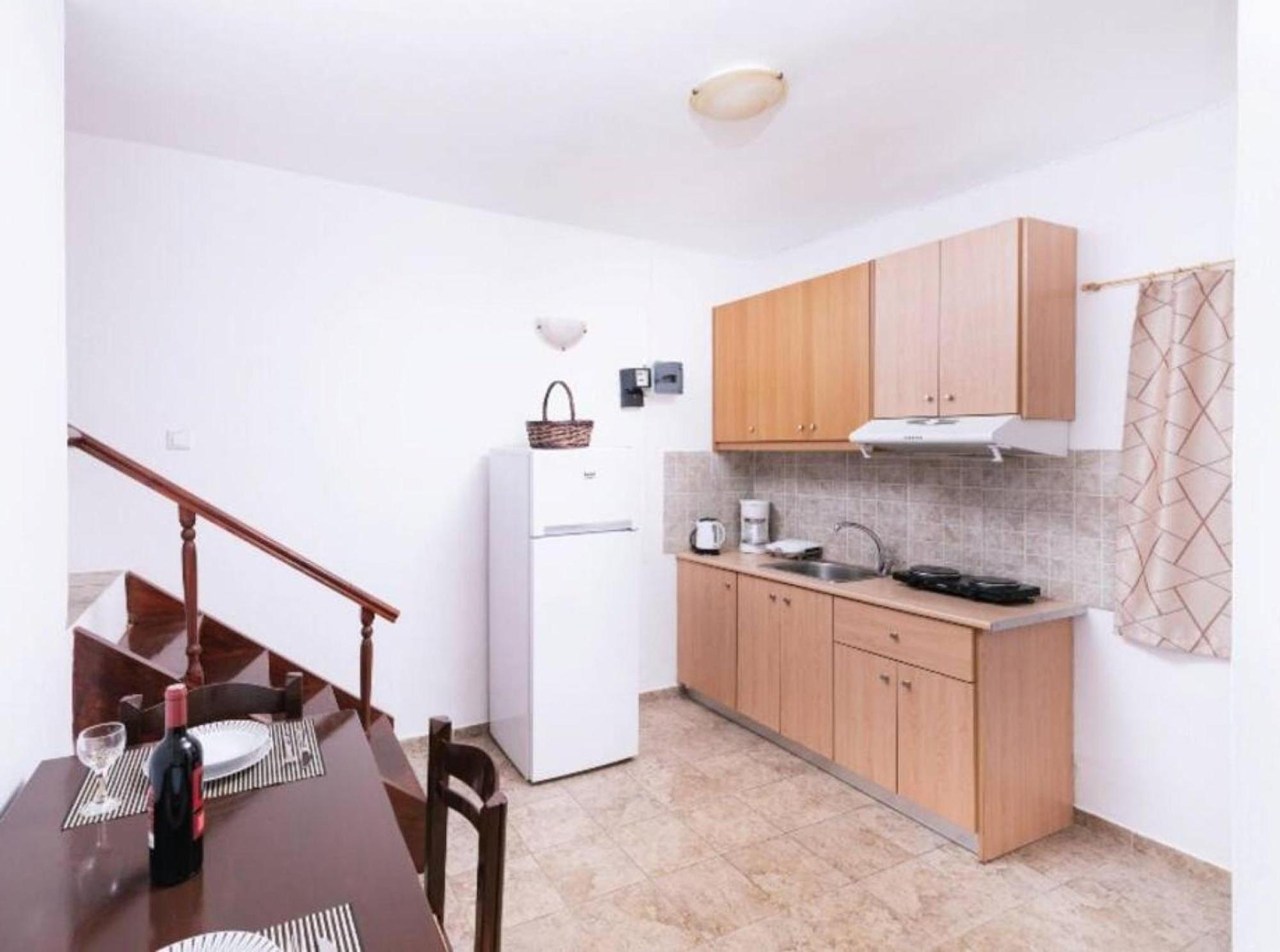 Apartment Panagiotis Kamilari Esterno foto